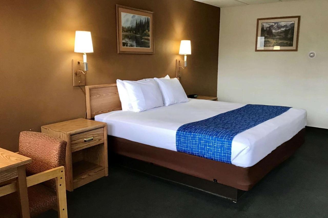 La Quinta & By Wyndham 3*